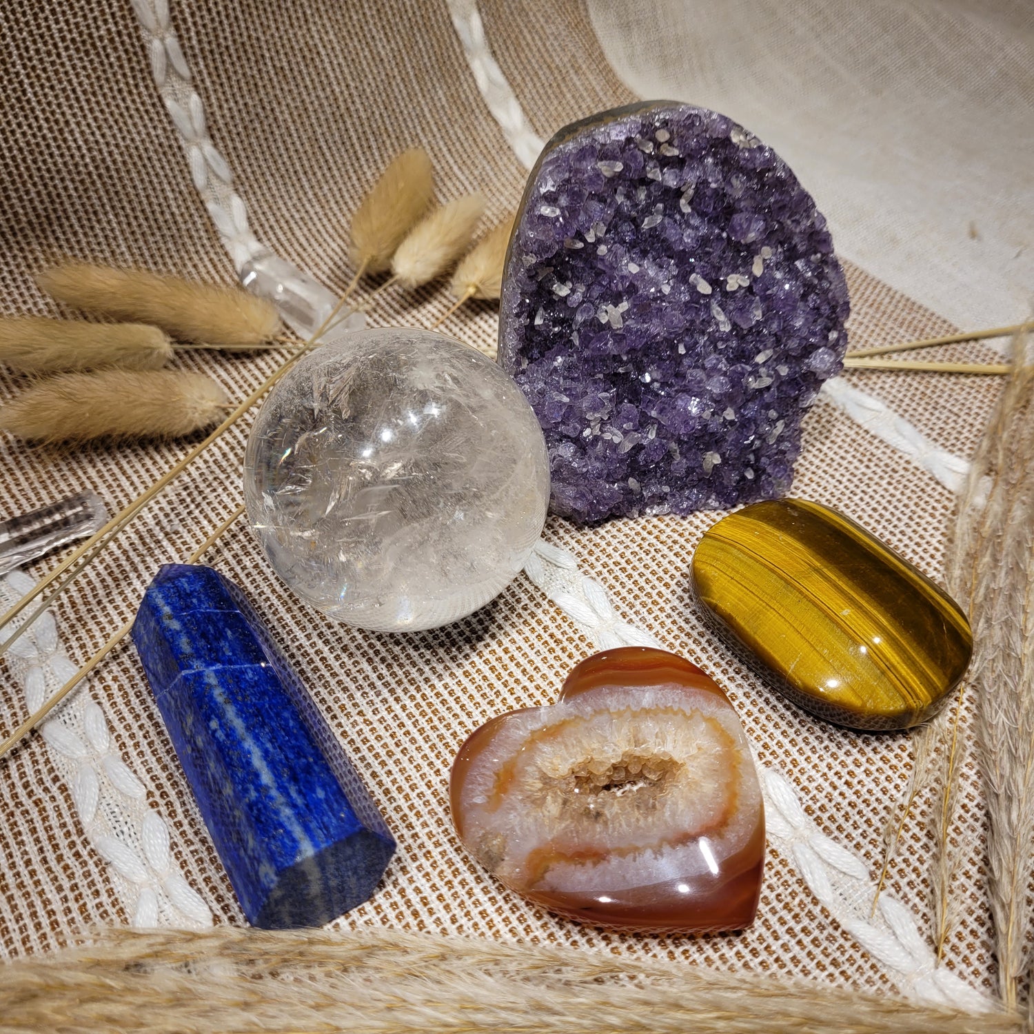 High quality ethically sourced crystals stones gems rocks