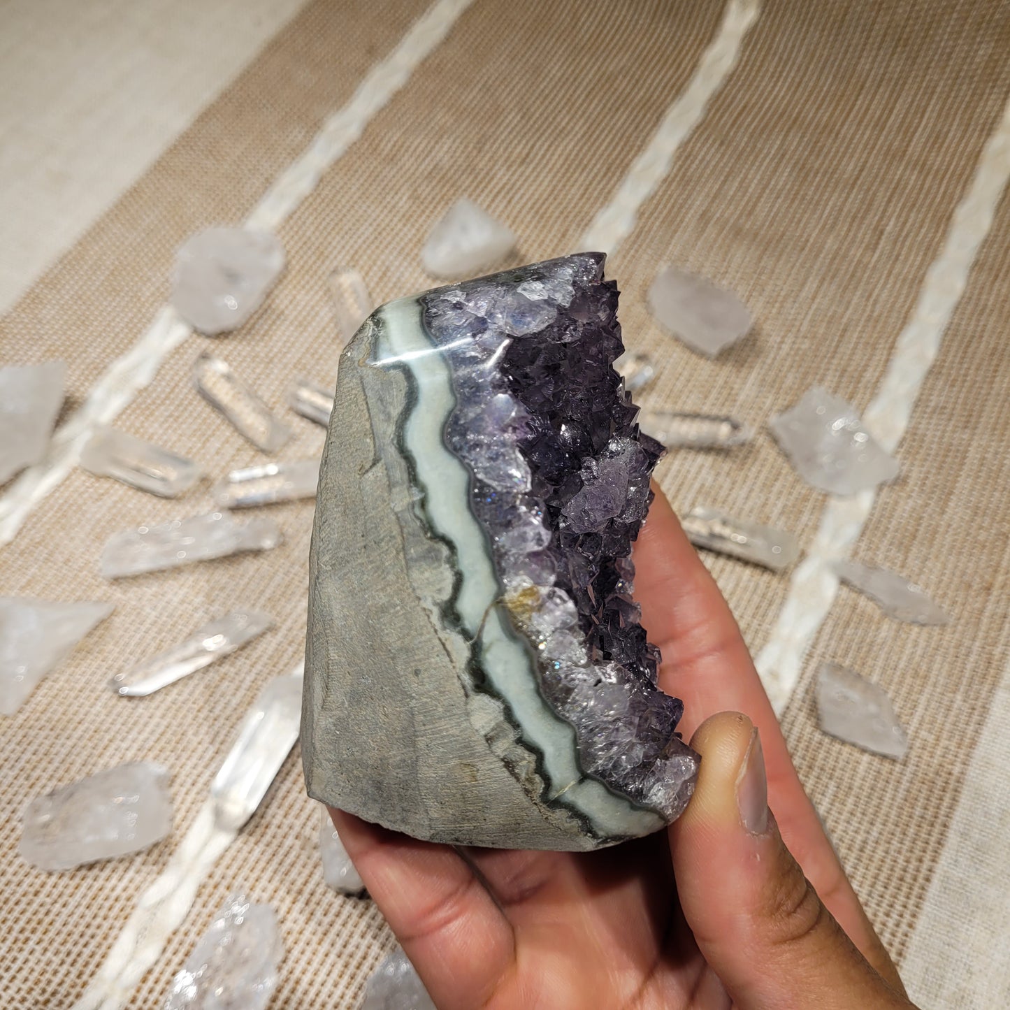 Amethyst Cut Base