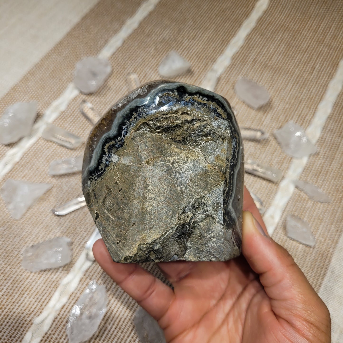 Amethyst Cut Base