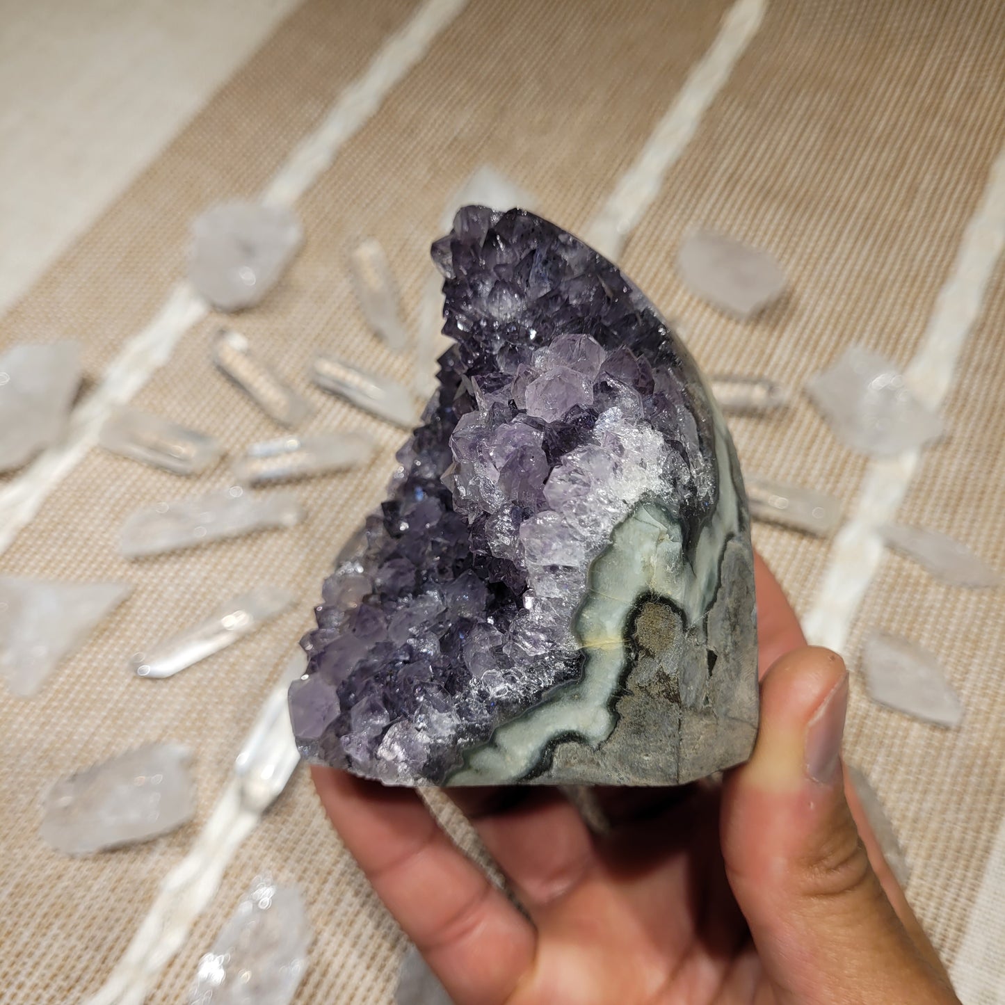 Amethyst Cut Base