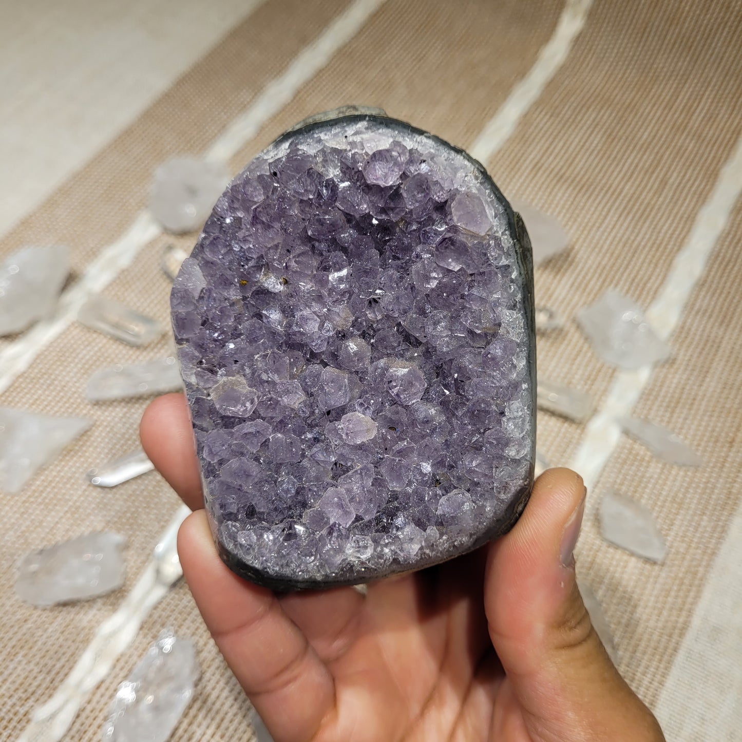 Amethyst Cut Base