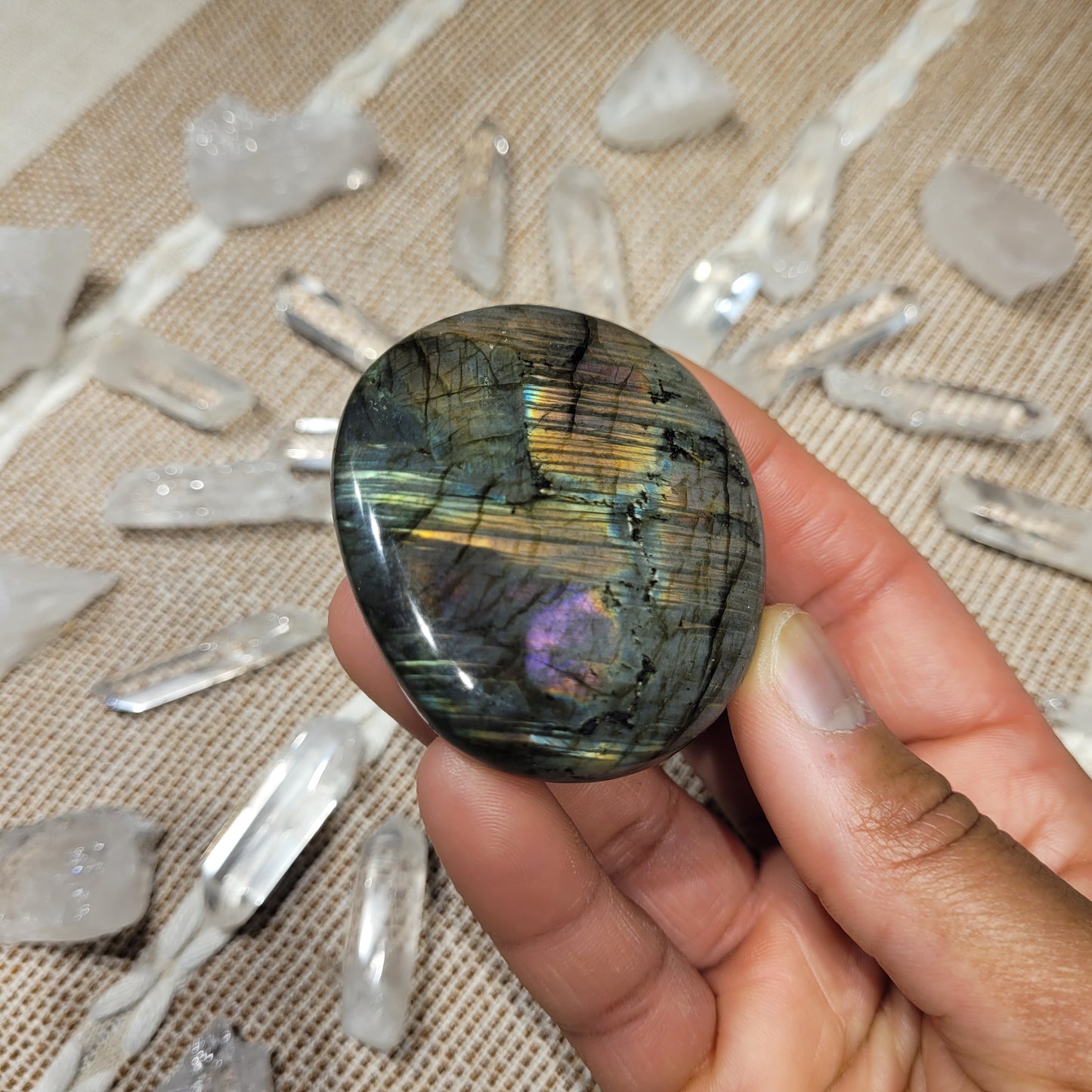 Labradorite Palmstone