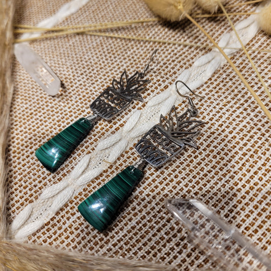 Handmade crystal stone rock earrings