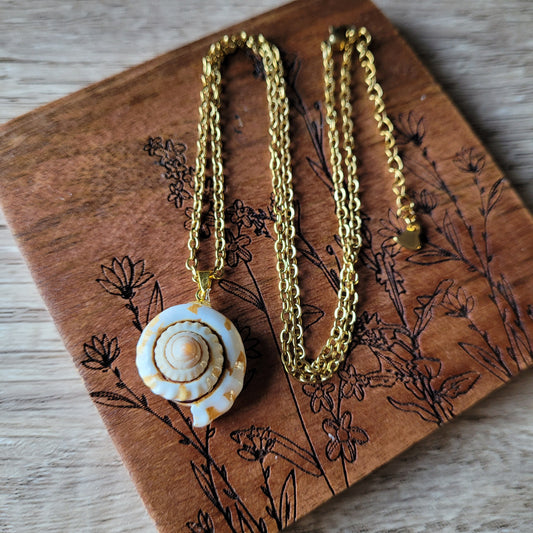 Handmade crystal rock stone steel necklace