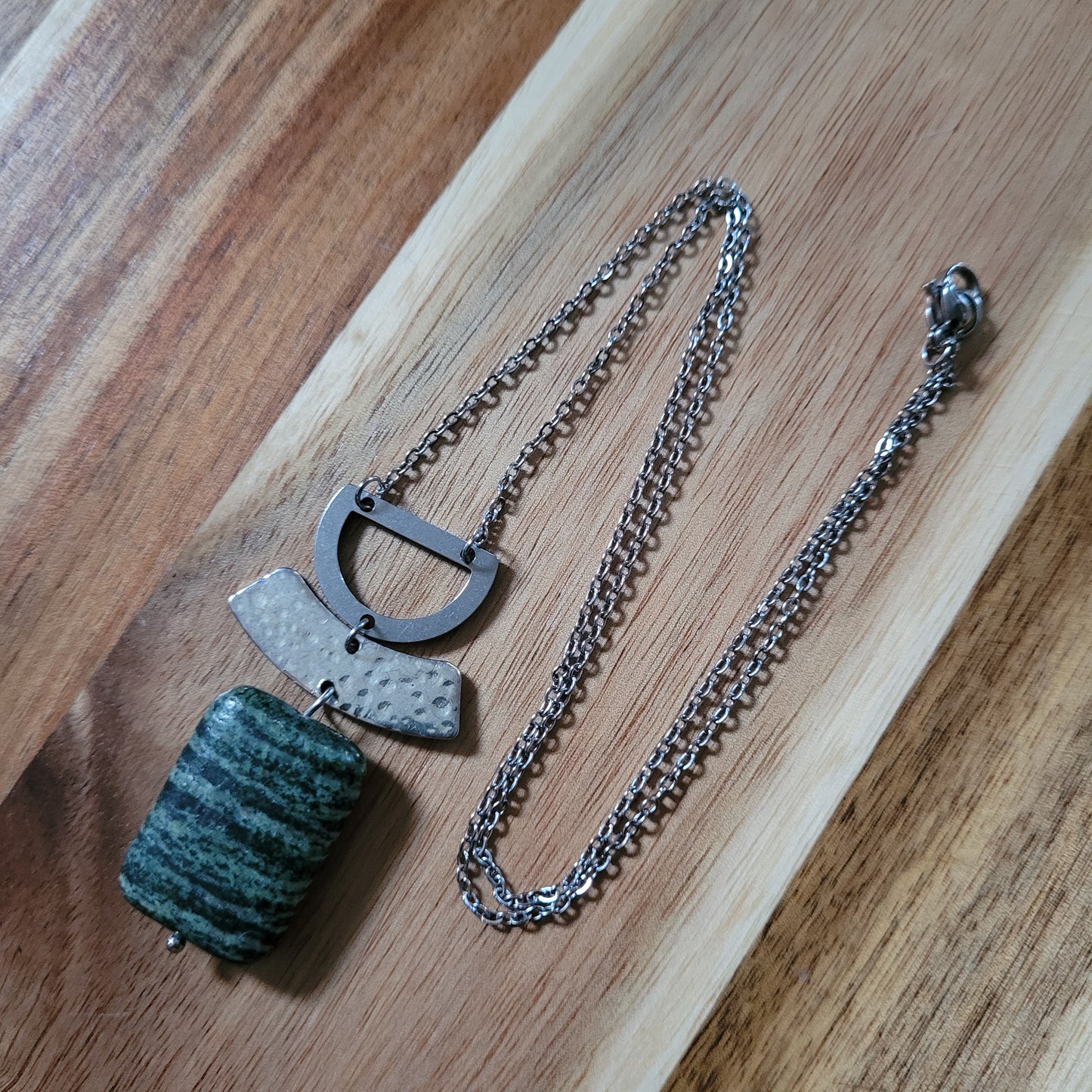 Chrysotile Jewelry Set