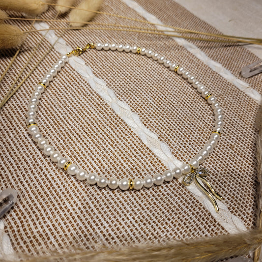 Freshwater Pearl Bow Necklace