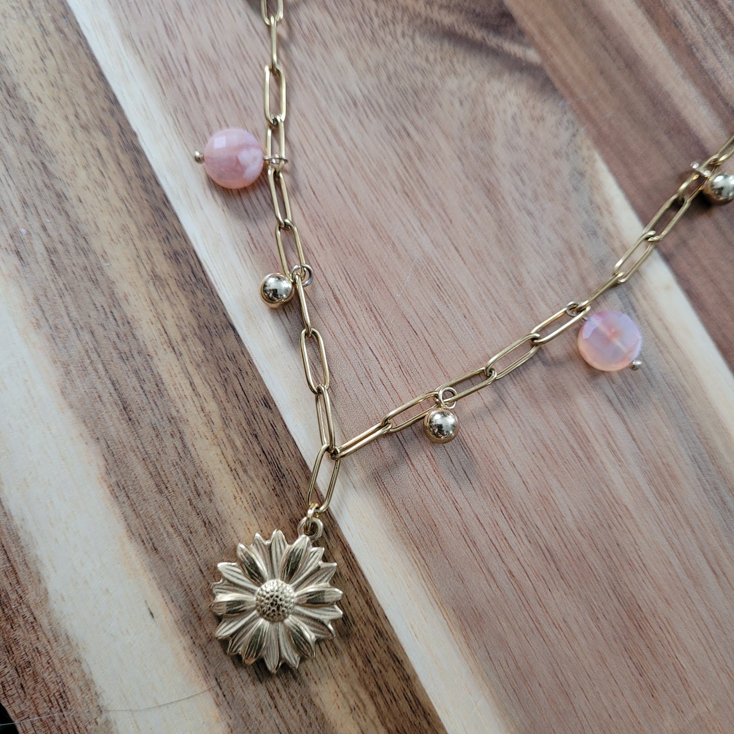 Flower Agate Necklace