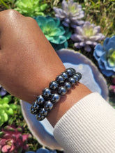 Load image into Gallery viewer, Hematite Bracelet
